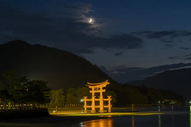 厳島神社