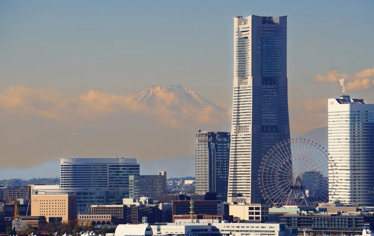 横浜ランドマークタワー