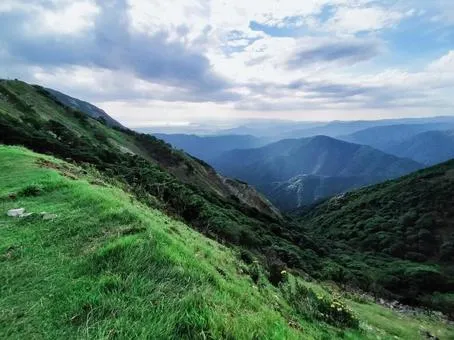 伊吹山