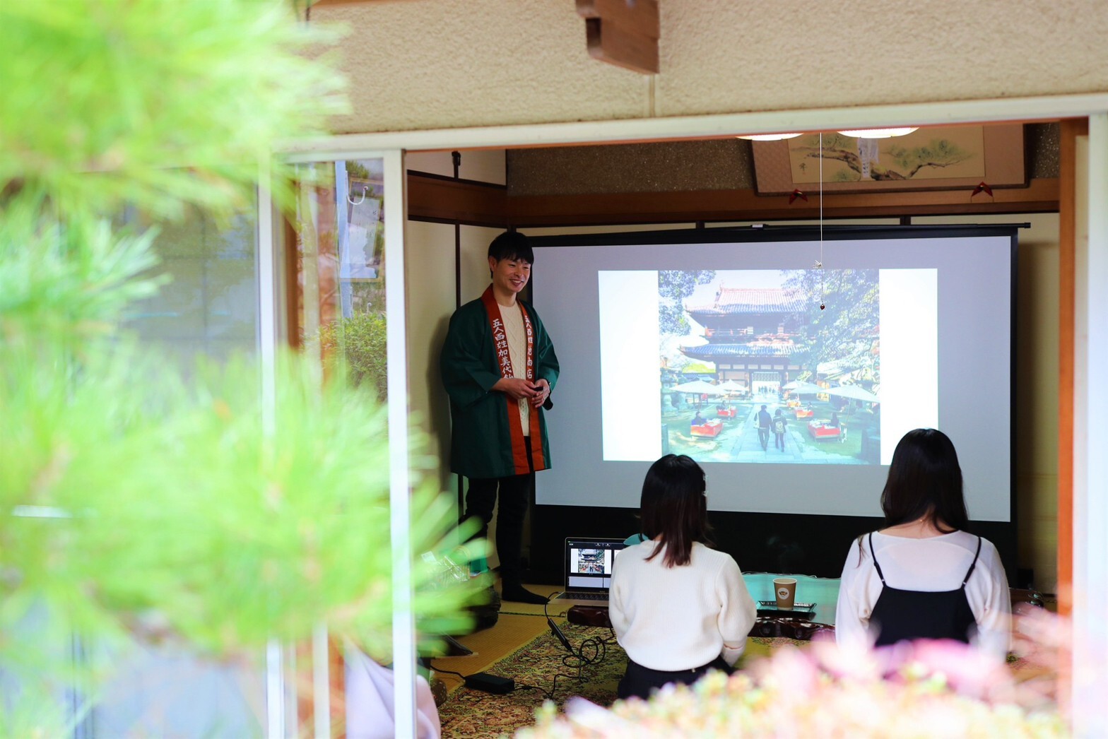 【お土産つき】千年の歴史を知り、ご利益をお持ち帰り！こんぴらさんでご利益飴づくり体験。 / 地元の人でも知らない琴平や飴屋さんの歴史を知ることができる！