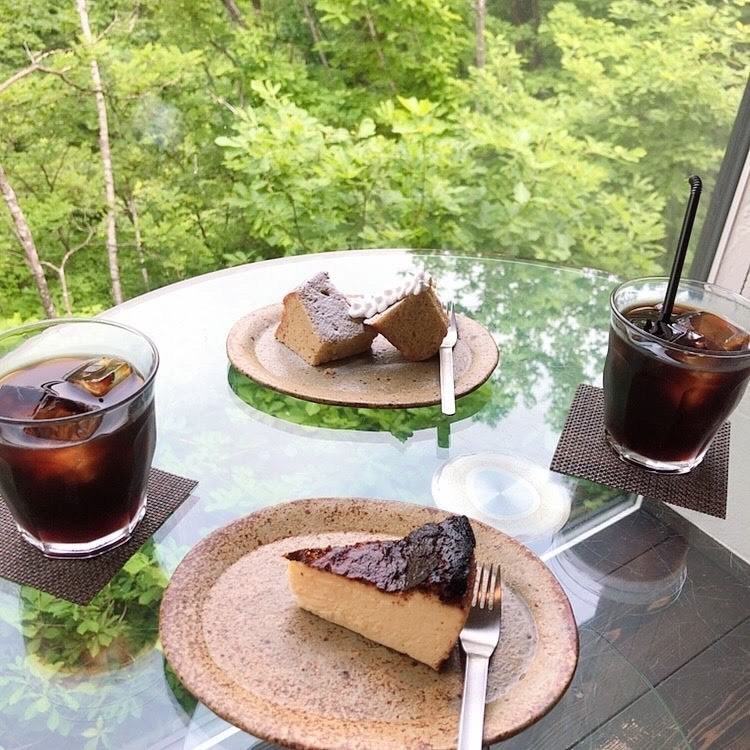 A break at a café on a cliff