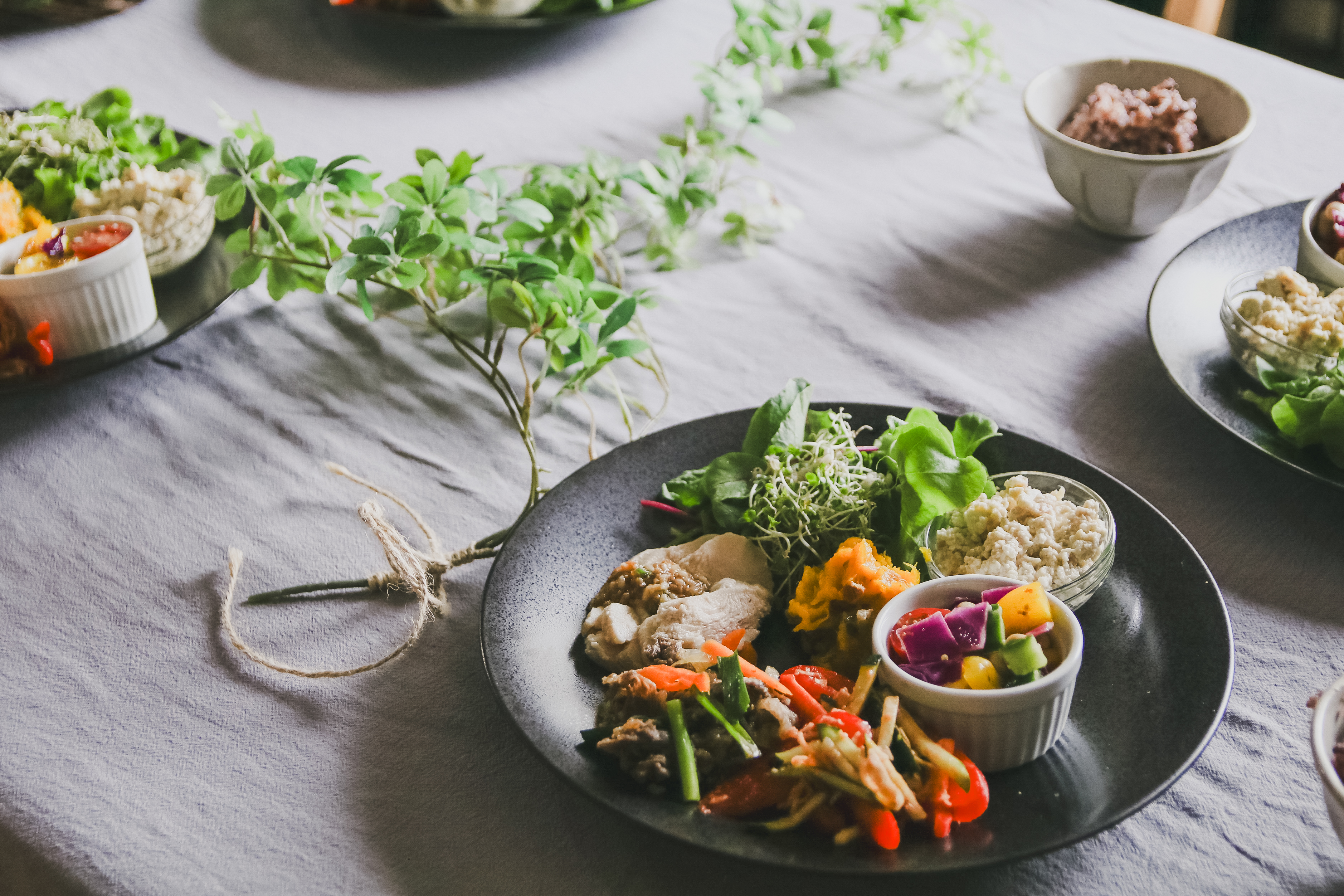 A gentle way of living with homemade salt koji and soy-sauce koji / The long-awaited meal: a koji lunch plate with clay-pot rice