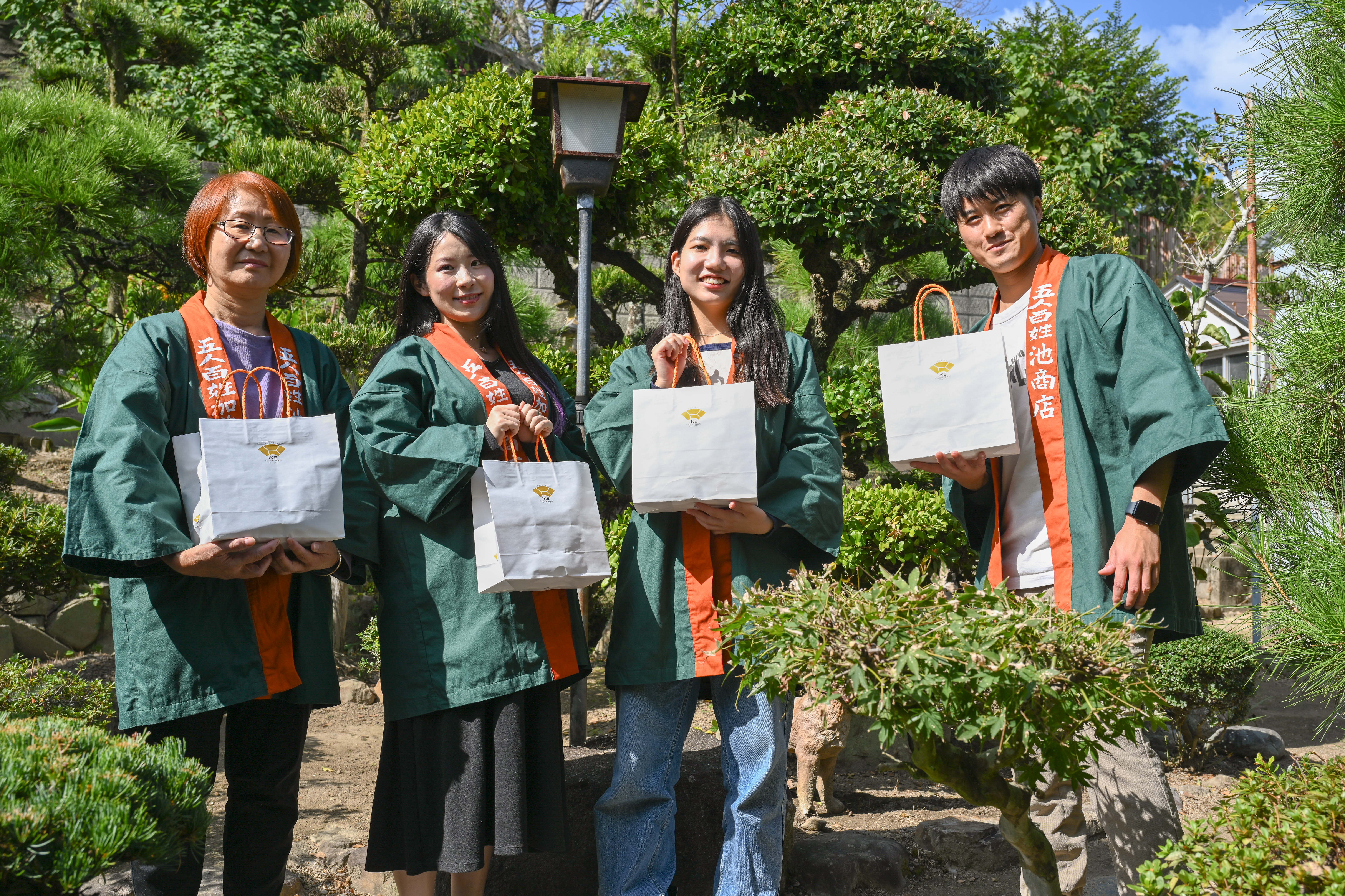 【香川/琴平】作って学べば琴平の魅力丸わかり！
池ちゃんと楽しむ飴づくり体験 / 五人百姓の技を体感！800年続く飴屋で学ぶ、飴作り体験