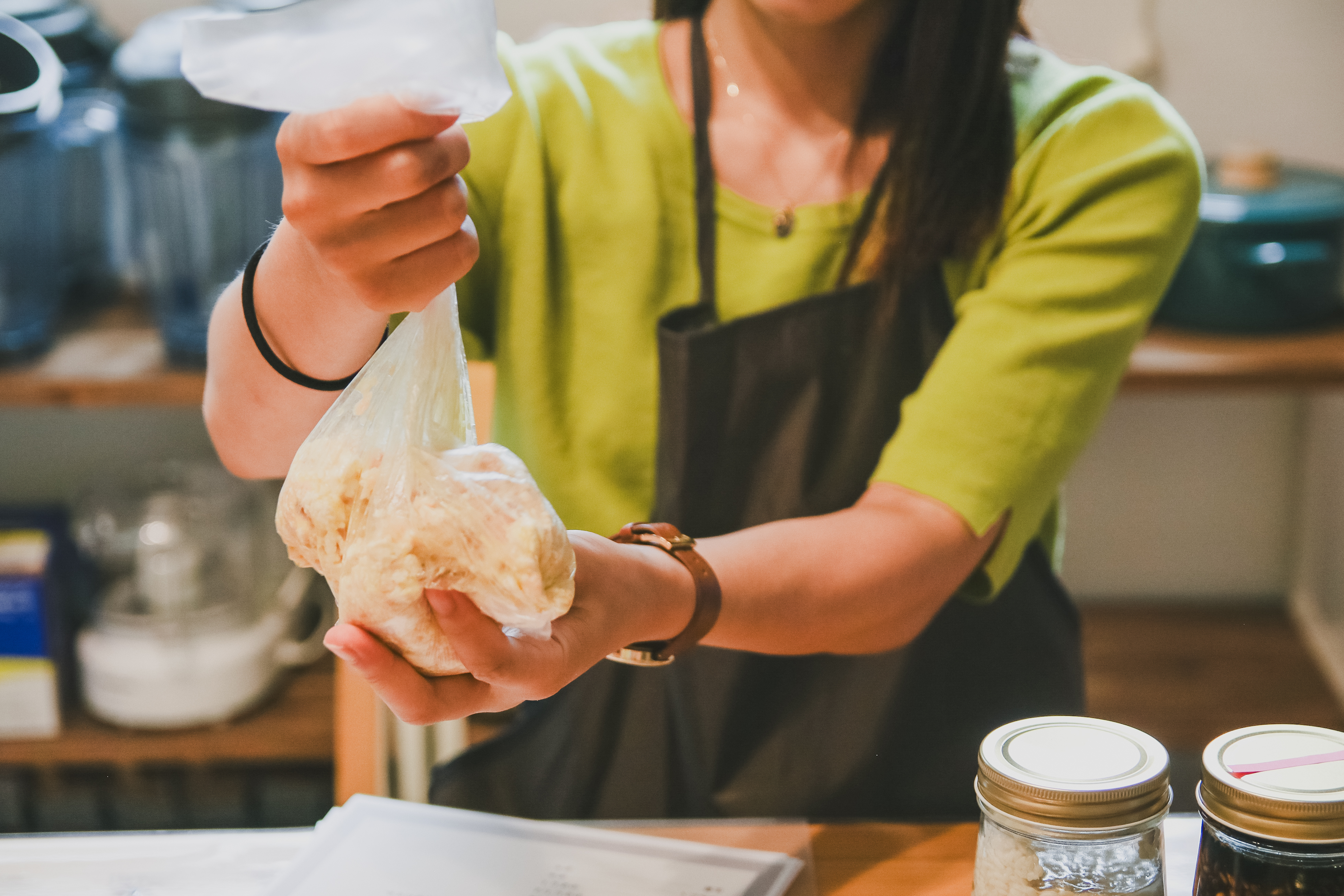 A gentle way of living with homemade salt koji and soy-sauce koji / Making a lunch full of koji recipes, with recipes to take home
