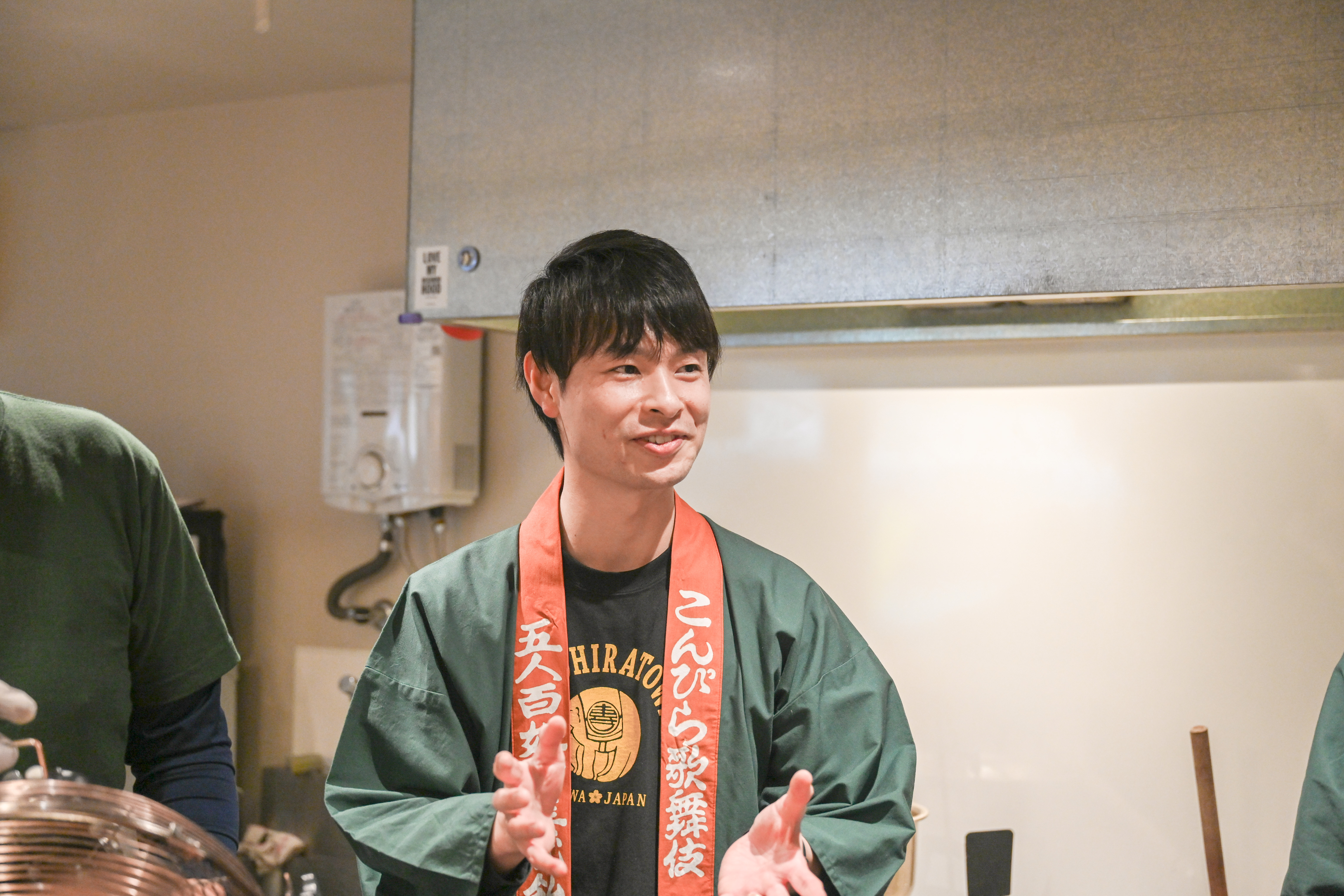 【香川/琴平】作って学べば琴平の魅力丸わかり！
池ちゃんと楽しむ飴づくり体験 / 池ちゃんってどんな人？？
