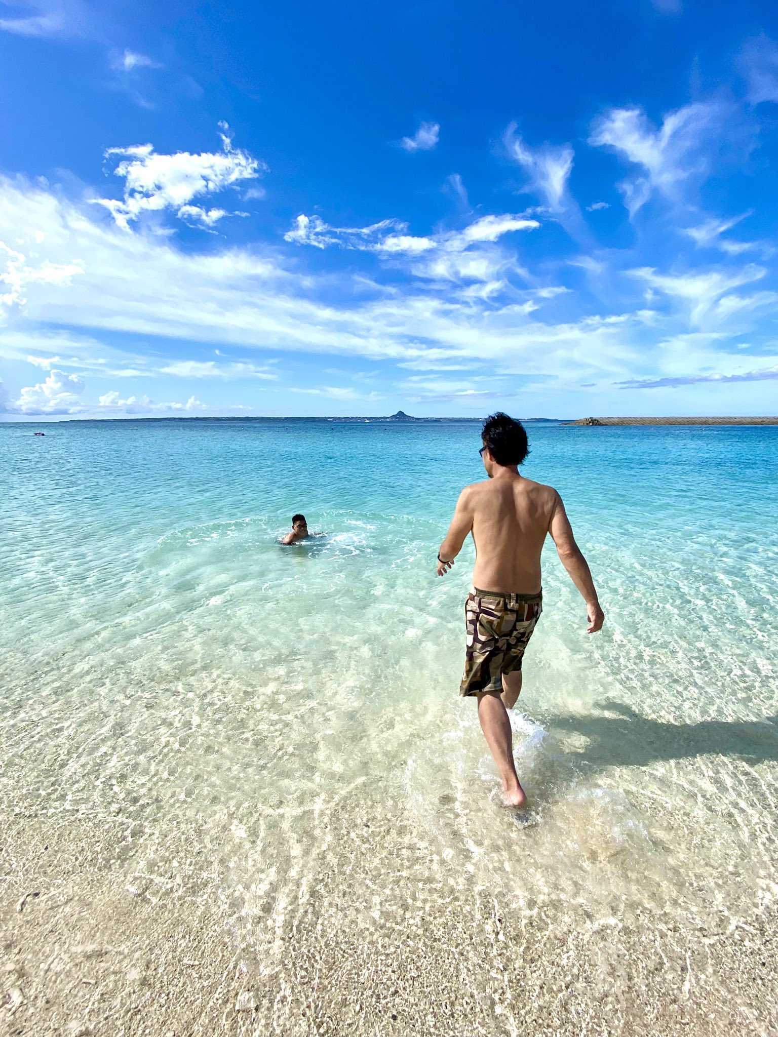 「バケットリストの日」制定者と一緒にやりたいことを叶える旅 / 旅行中の記念撮影もばっちり、水中撮影もしてくれます！