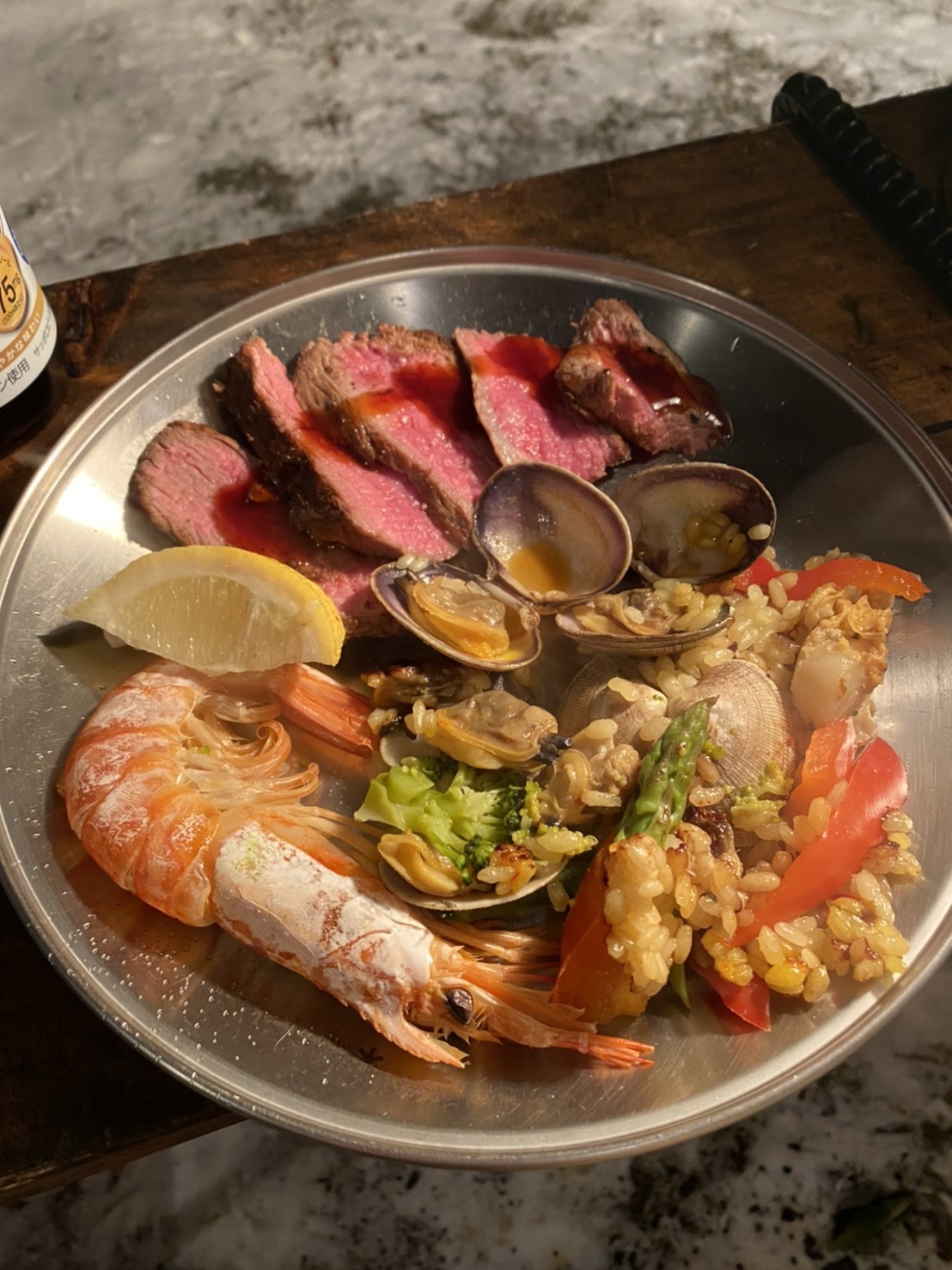 【苫小牧】大自然の中で本格キャンプ飯＆動画鑑賞
＜キャンプ道具・３食・温泉付き＞ / 大自然のもとで青空レストラン！
キャンプ場で味わう粋な本格料理
