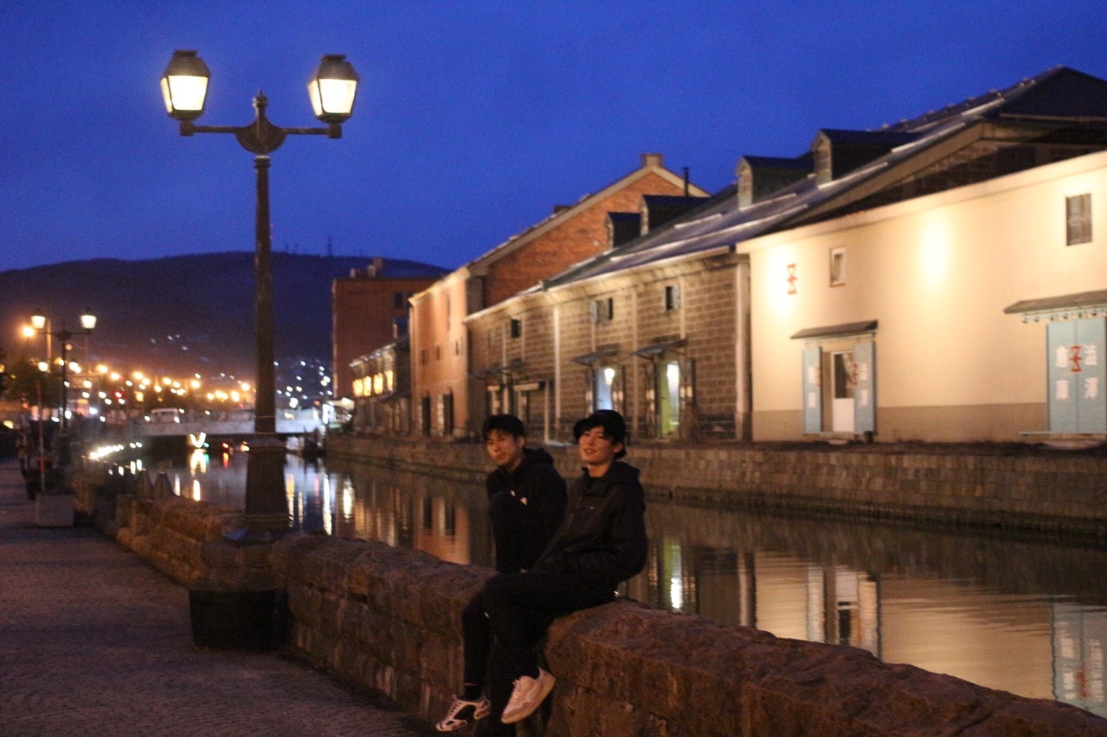 Strolling and snacking through retro Otaru