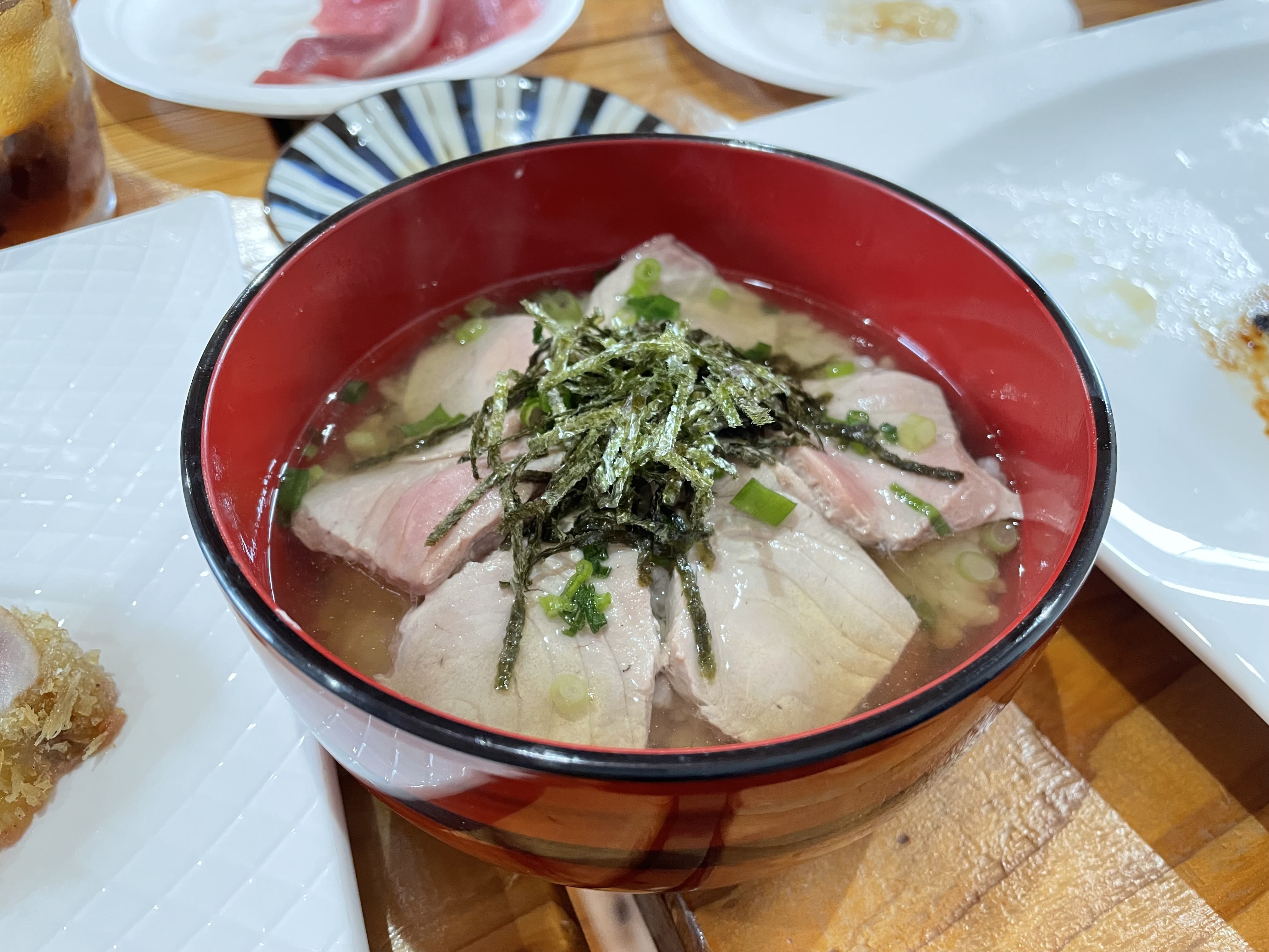 【奄美】世界最速⁉ その日にあがったカツオ・マグロをさばこう
＜コース料理付き＞ / 選りすぐりの新鮮な魚のコース料理