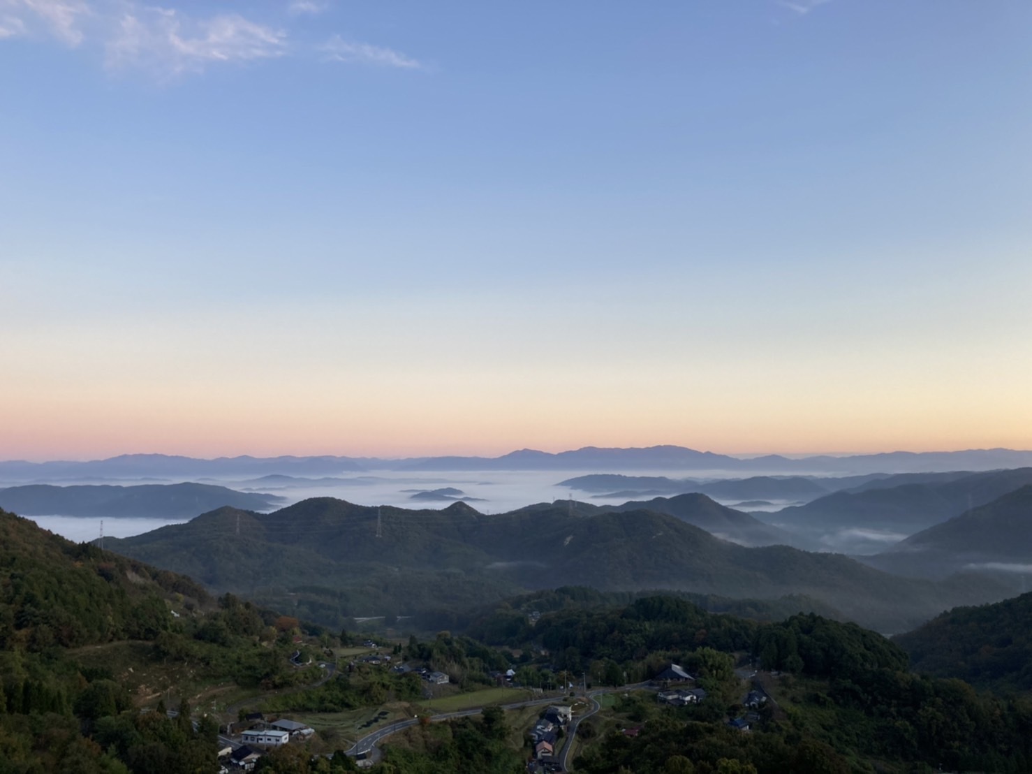 Connecting with and blending into nature: discovering how things connect in a hidden corner of Okayama / Discovering how things connect in a hidden corner of Okayama