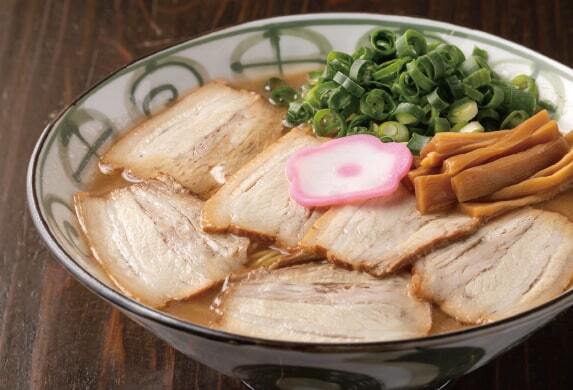 和歌山ラーメンをお店選びから楽しむ