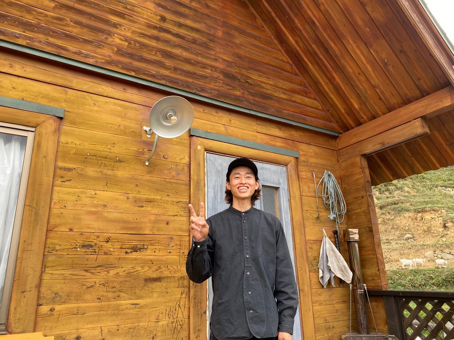 Connecting with and blending into nature: discovering how things connect in a hidden corner of Okayama / Who is Ari? Thoughts on nature and making things