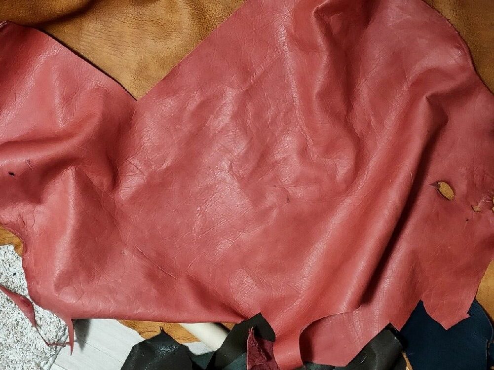 エゾシカの革で革製品づくり
