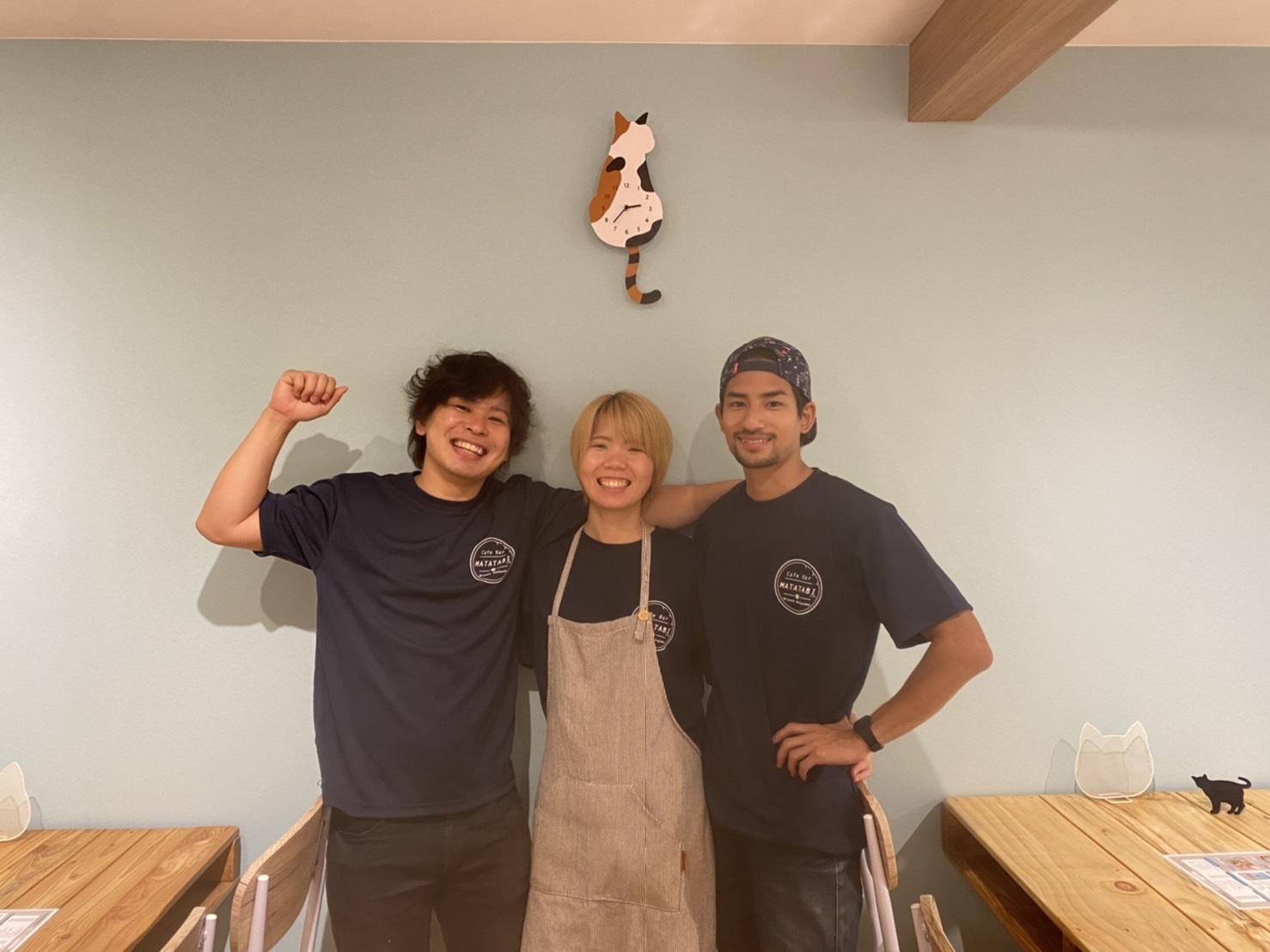 Let's create a new destination together: a look at real community building / Going behind the scenes at a café featured in the media