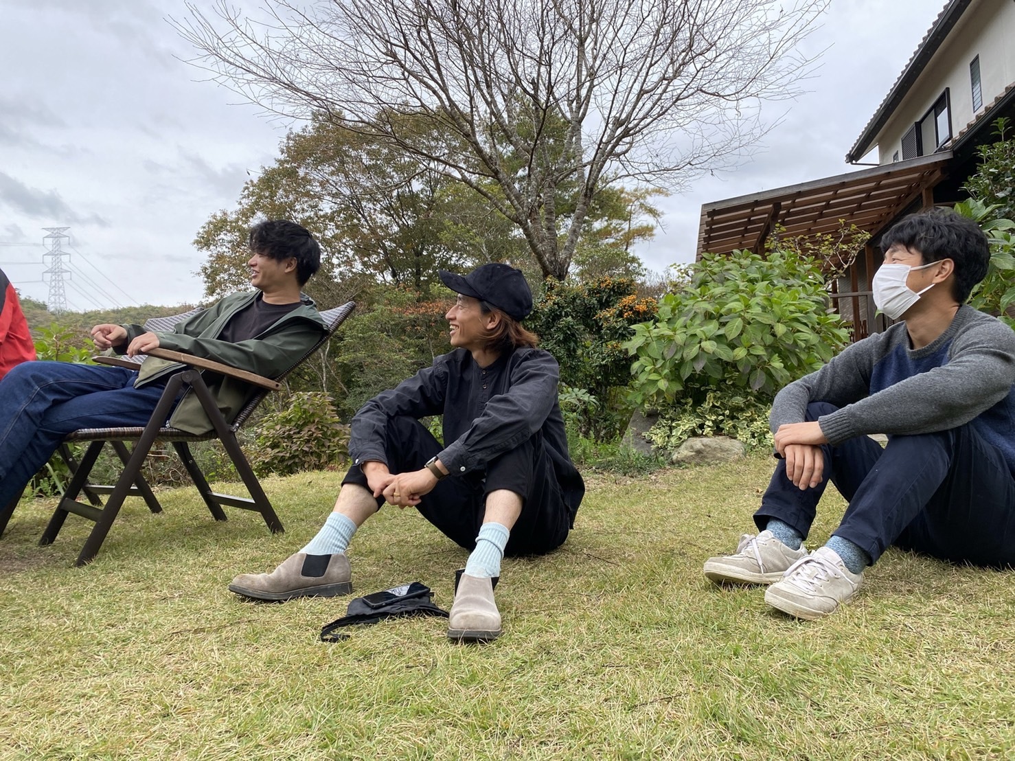 Connecting with and blending into nature: discovering how things connect in a hidden corner of Okayama / Who is Ari? Thoughts on nature and making things