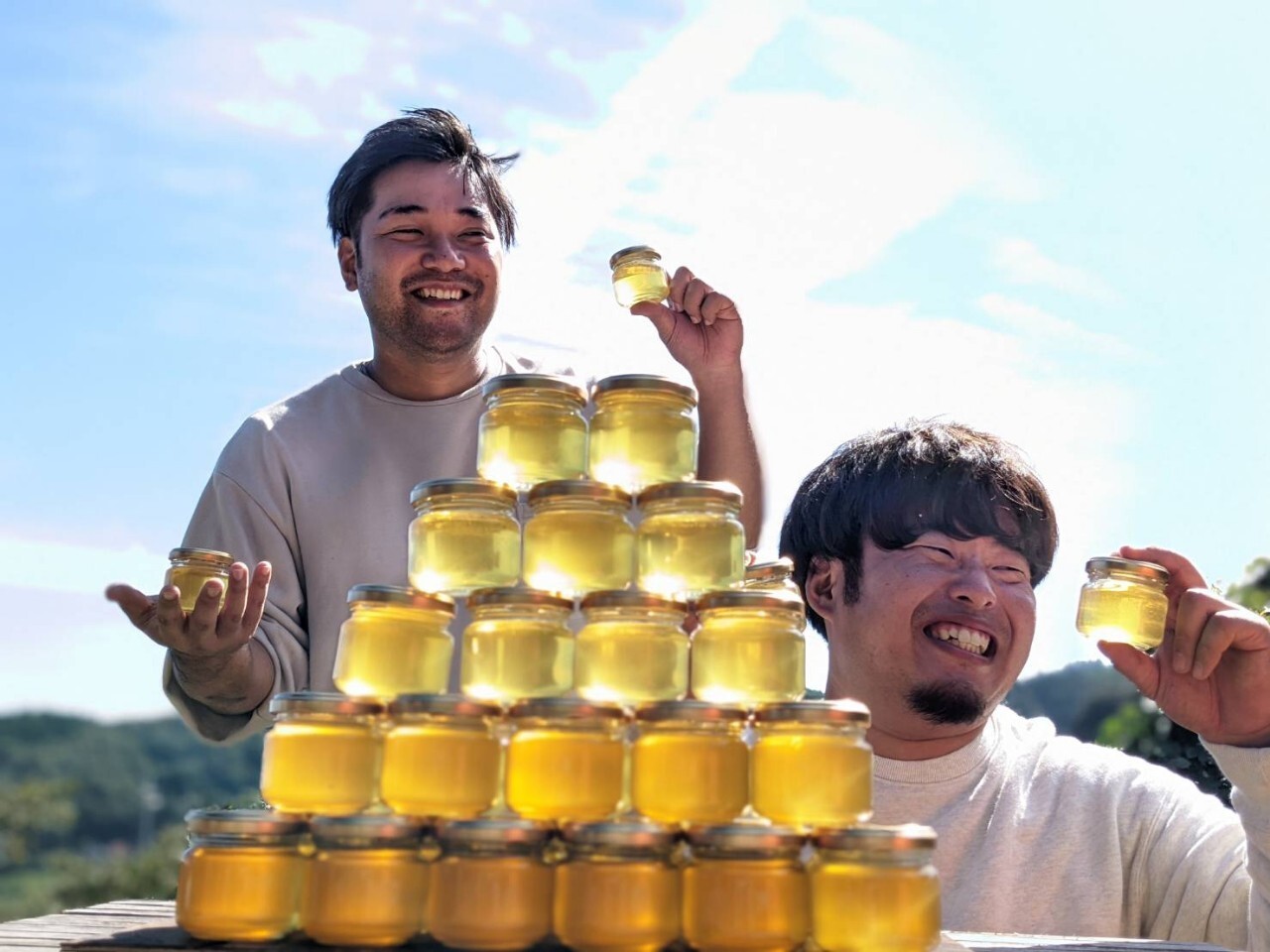 Ueyama village, Okayama: experience self-sufficient life to the full (2 nights, 3 days) / Beekeeping that lets you enjoy nature to the fullest