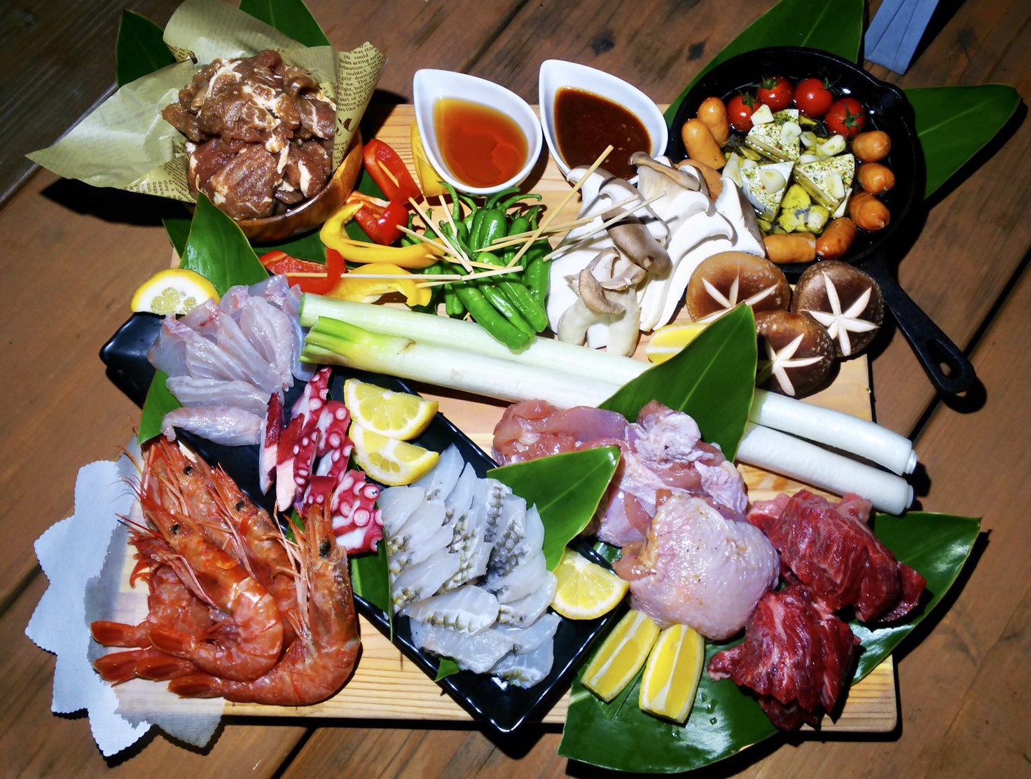 【中部】津堅島の民宿に泊まろう！
＜釣り・BBQ食材付き🍖＞ / BBQをして松明の炎に癒される🔥