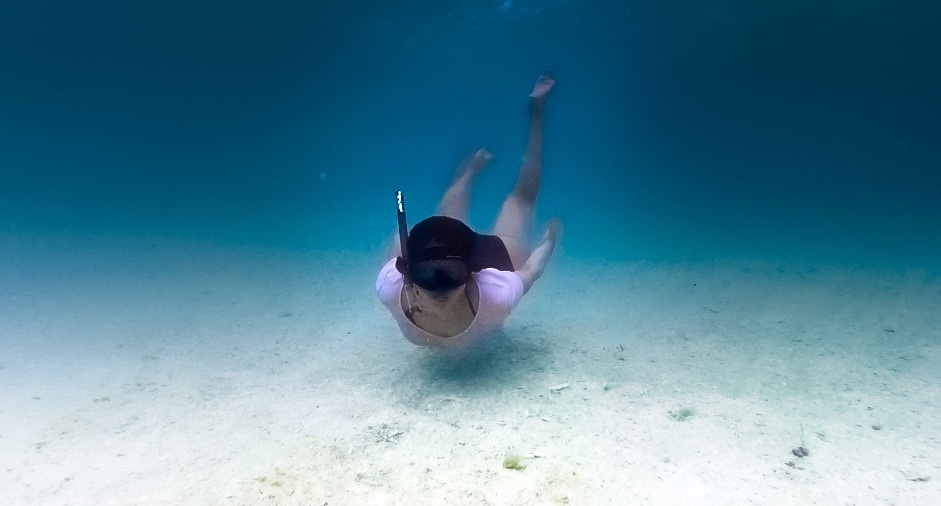 Kouri Island: underwater photos and snorkeling / Underwater photos in a beautiful sea