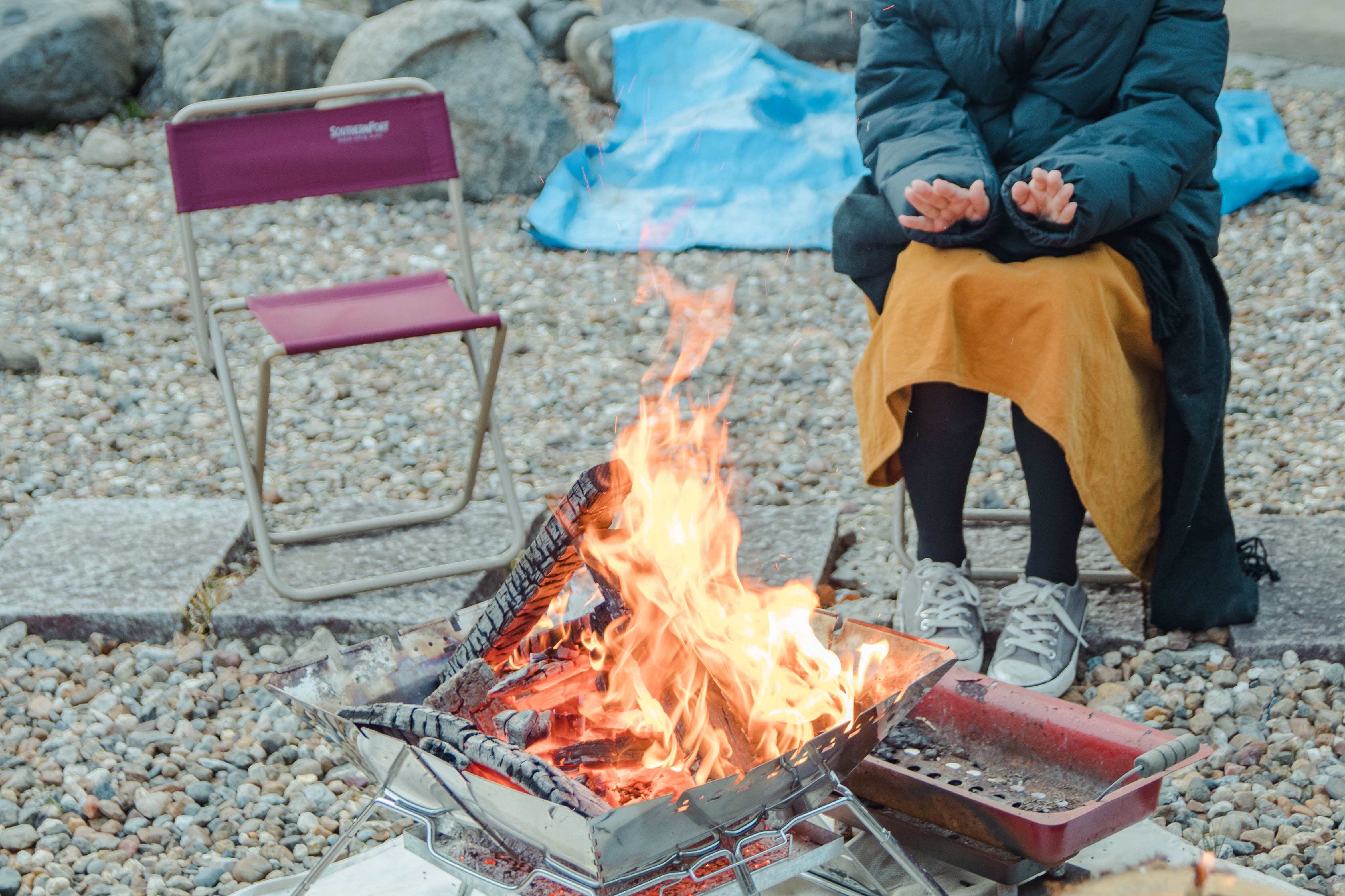 A soothing trip switched off from screens: a Swedish-torch campfire and cypress aroma
