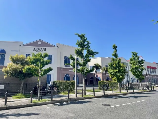 アウトレット